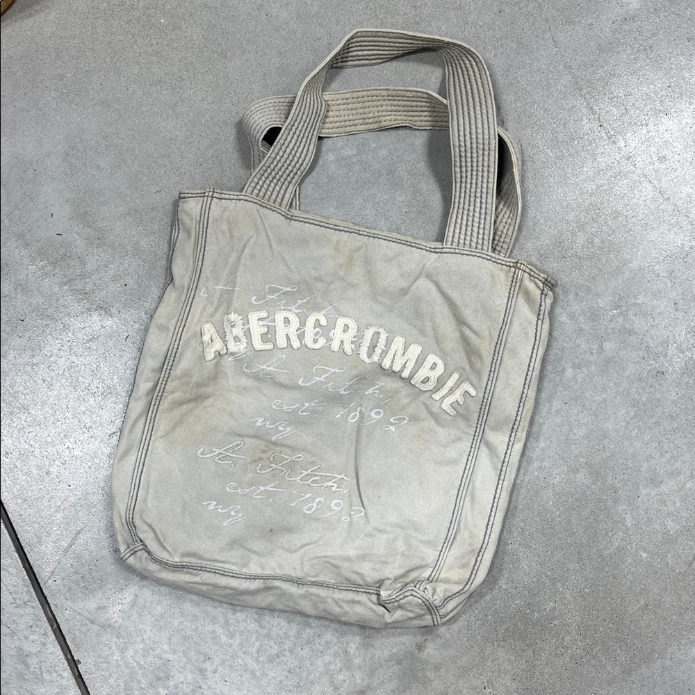 Abercrombie Canvas Tote Bag in Faded Khaki